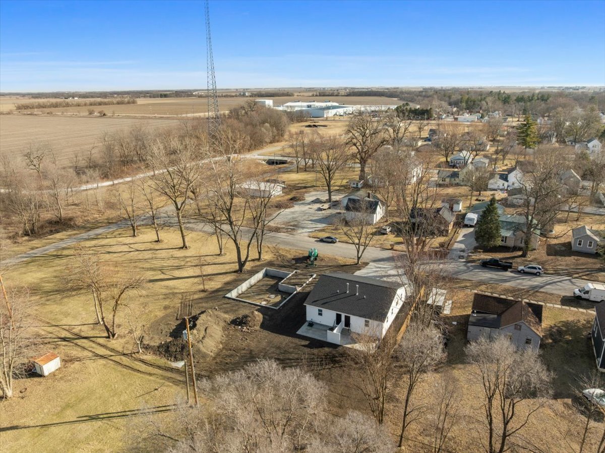 313 E Martin Street, Forrest, IL 61741