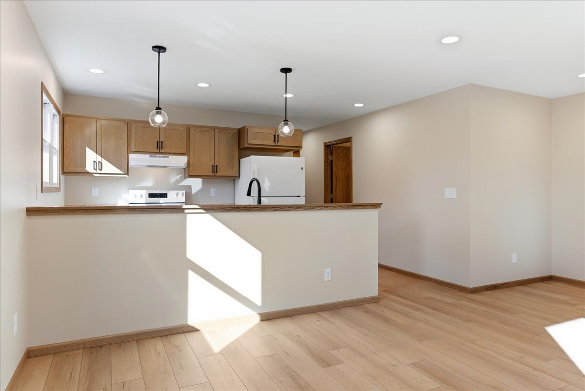 313 E Martin Street, Forrest, IL 61741