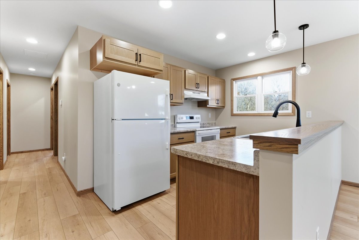 313 E Martin Street, Forrest, IL 61741