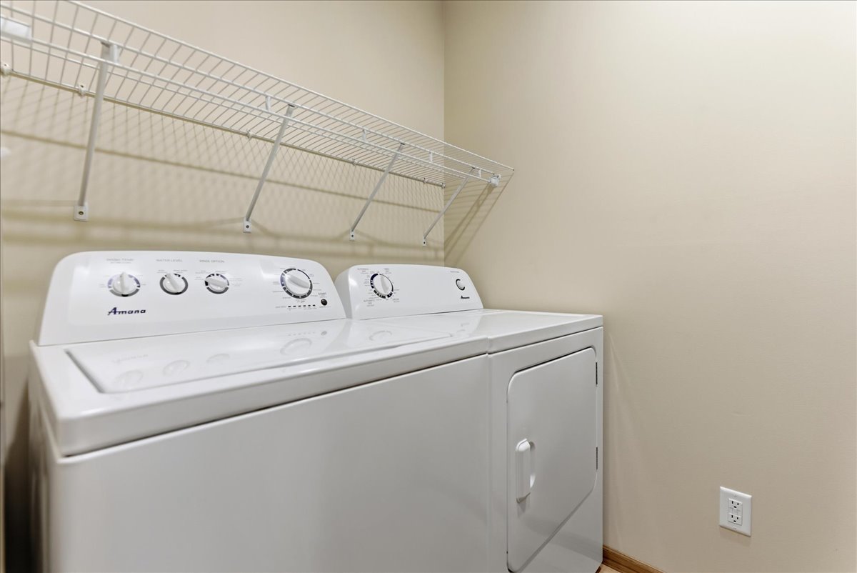 313 E Martin Street, Forrest, IL 61741