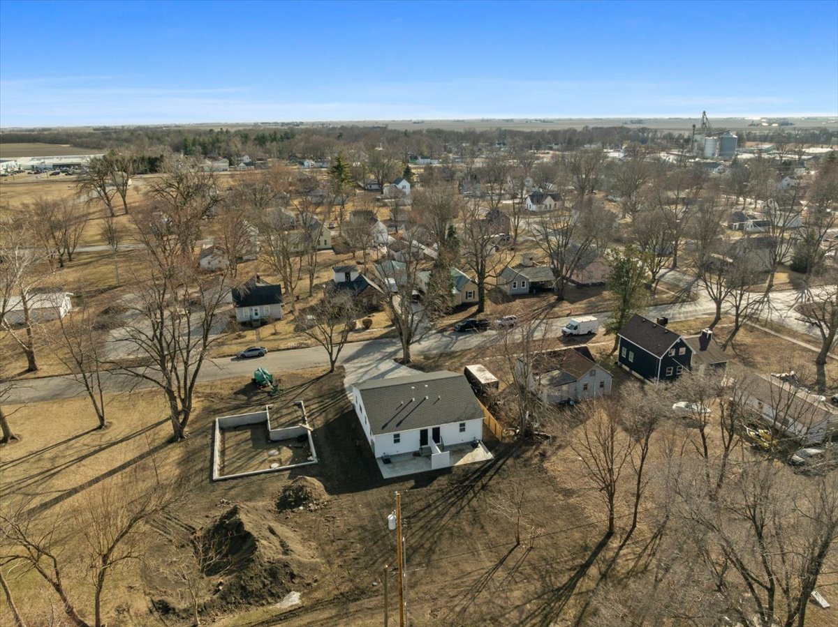 313 E Martin Street, Forrest, IL 61741