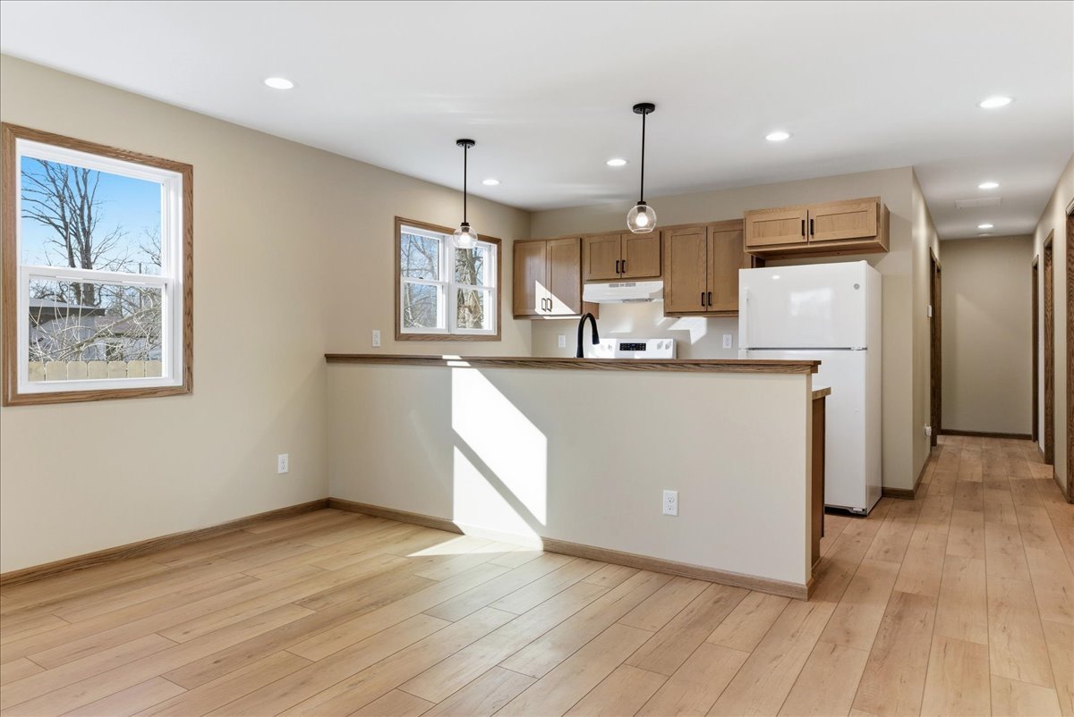 313 E Martin Street, Forrest, IL 61741