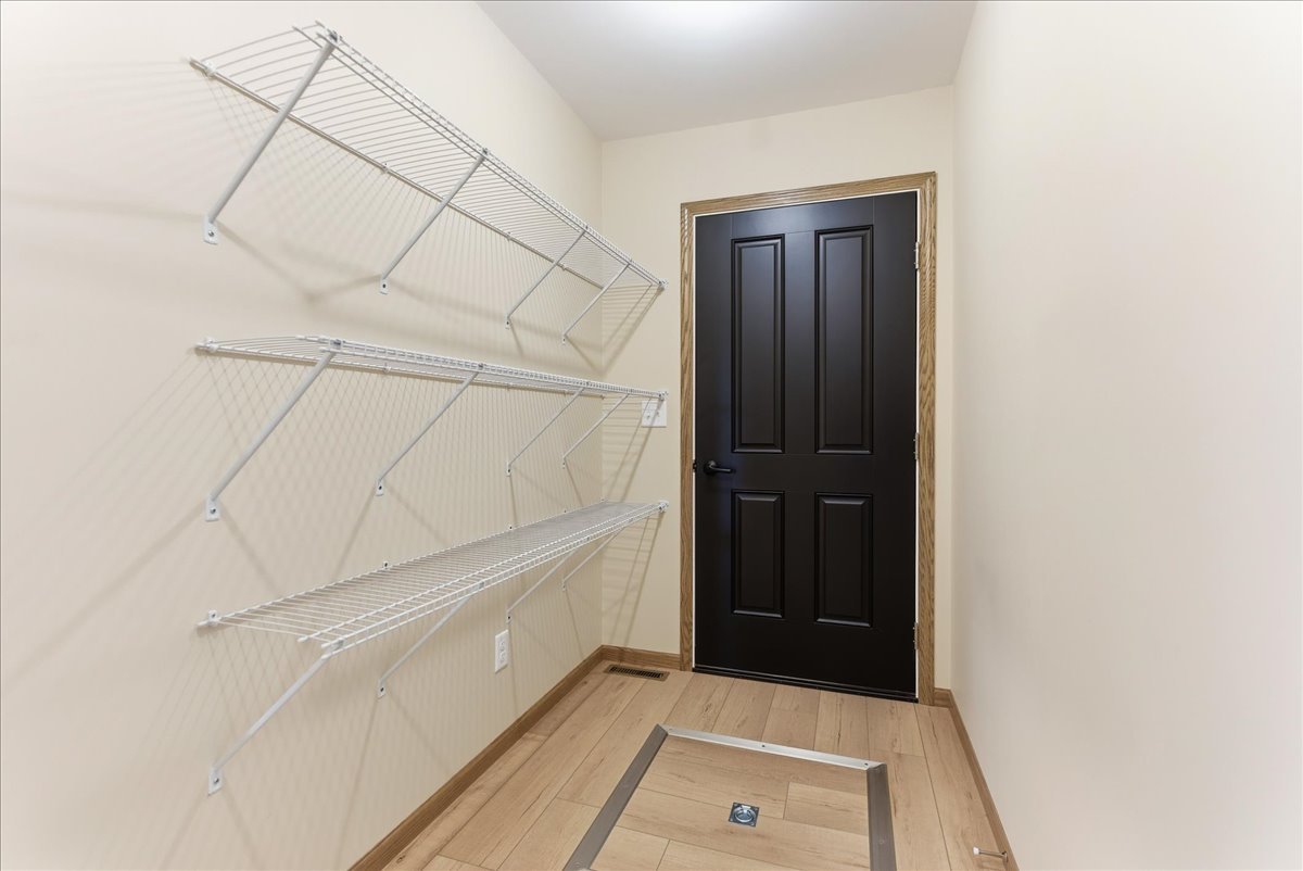 313 E Martin Street, Forrest, IL 61741