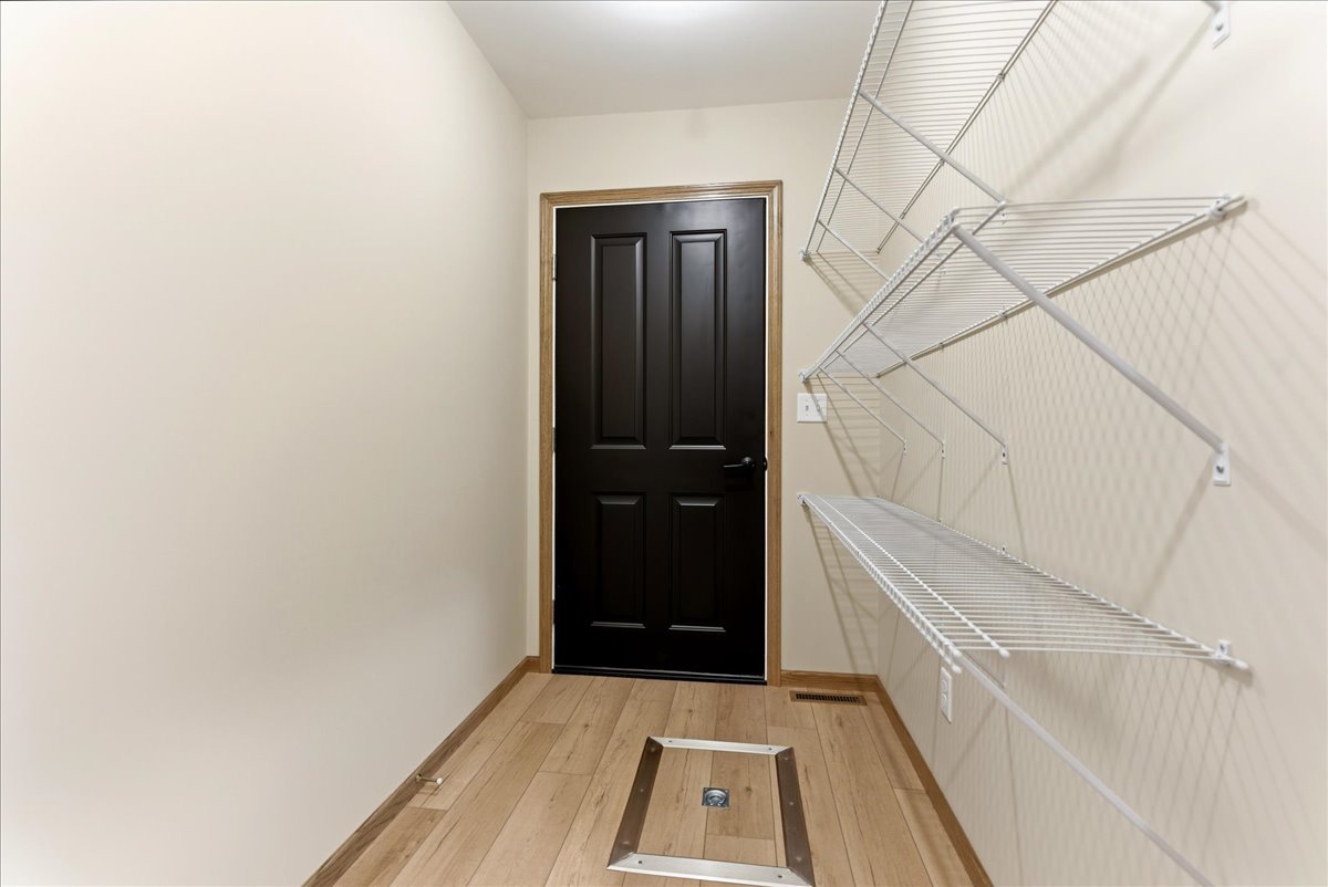 313 E Martin Street, Forrest, IL 61741