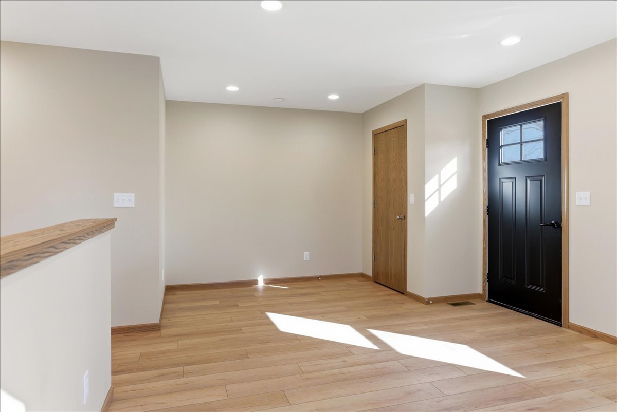 313 E Martin Street, Forrest, IL 61741