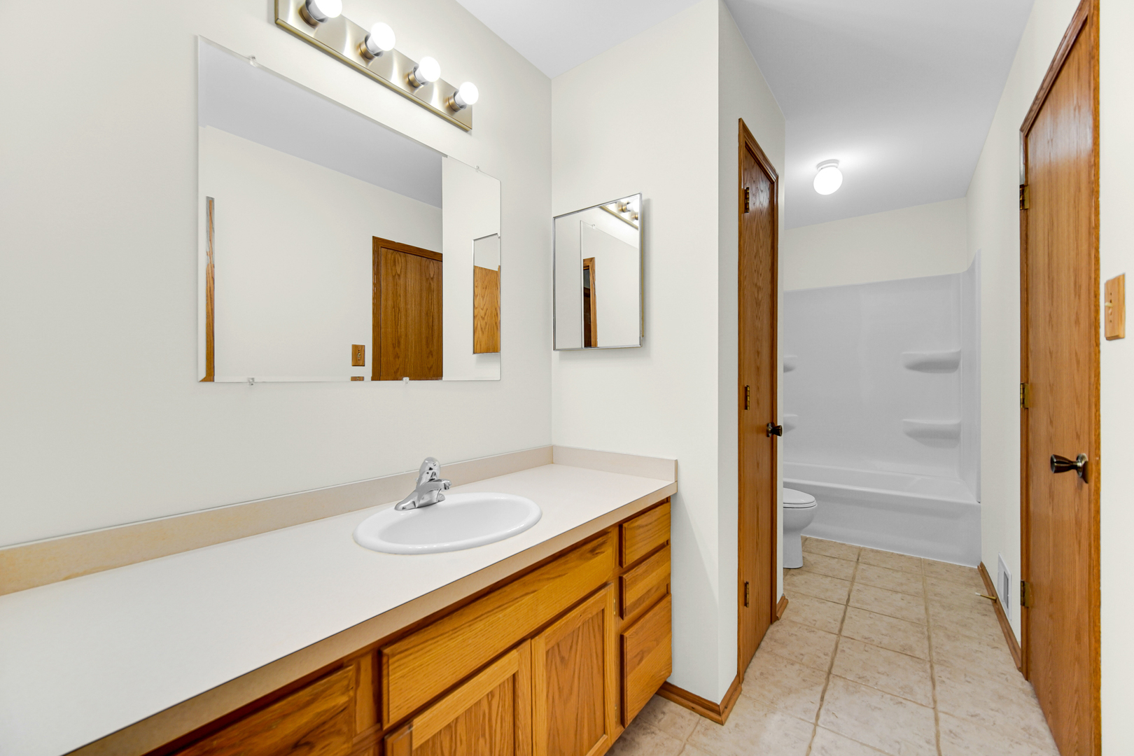 1509 Peachtree Lane, Lockport, IL 60441