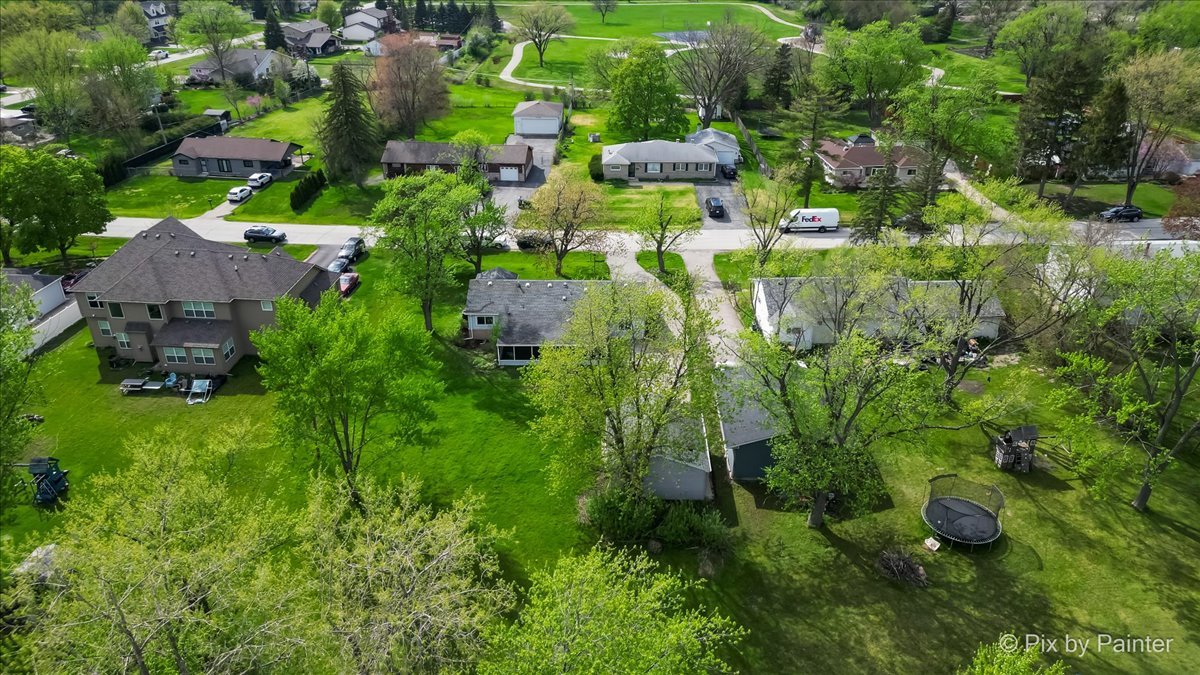 985 Aspen Street, Hoffman Estates, IL 60169