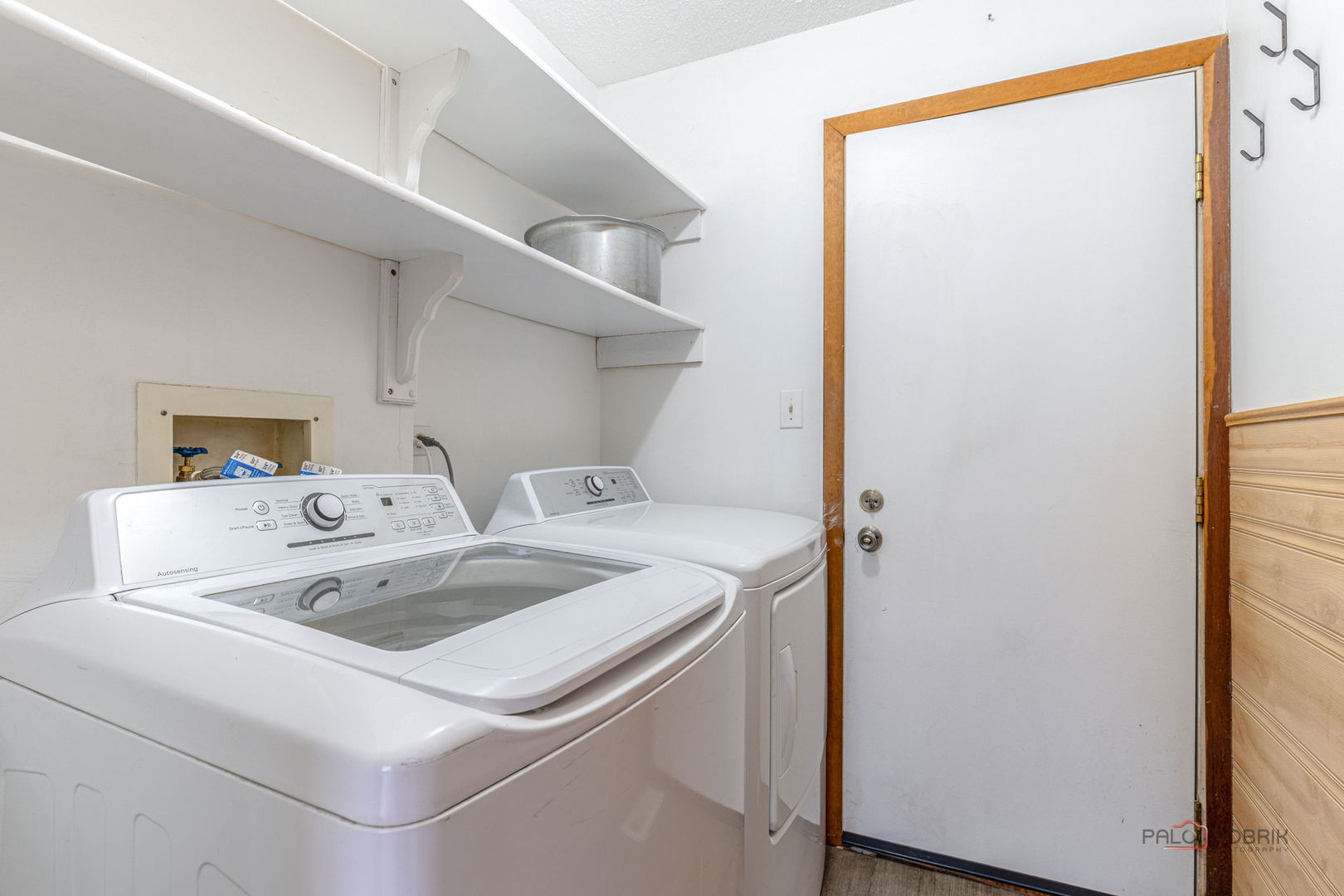 1261 Hialeah Lane, Hanover Park, IL 60133