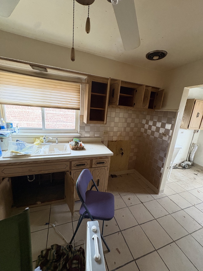 2934 W 103rd Street, Chicago, IL 60655