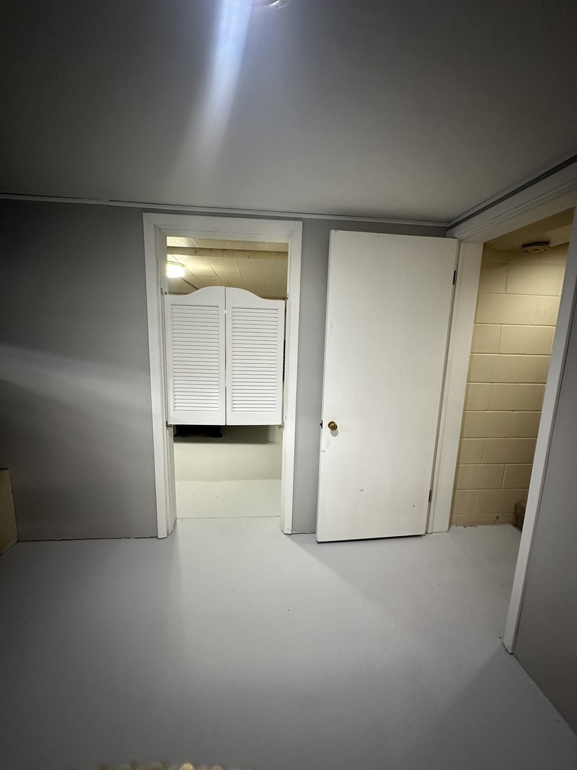 29428 E 500 North Road, Leroy, IL 61752