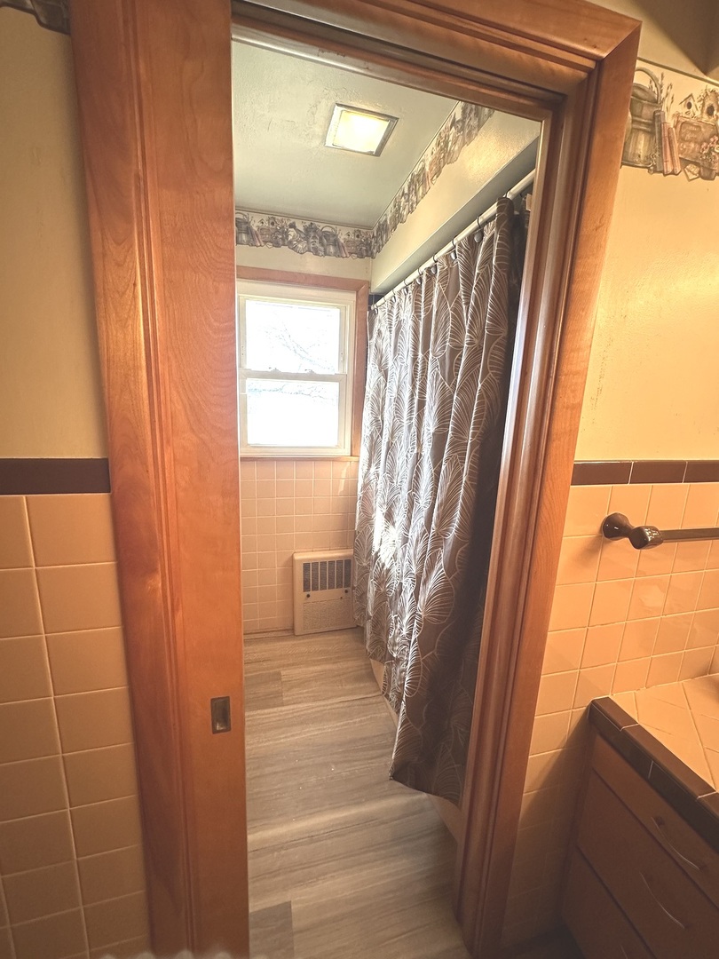 29428 E 500 North Road, Leroy, IL 61752