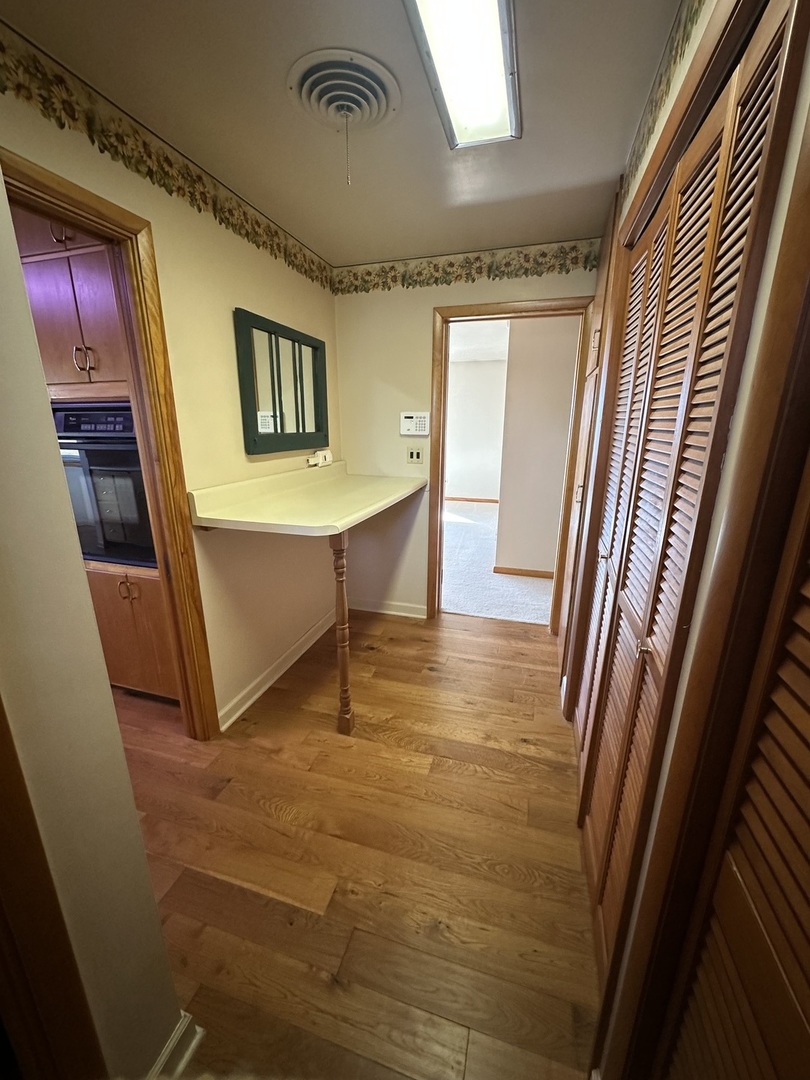 29428 E 500 North Road, Leroy, IL 61752