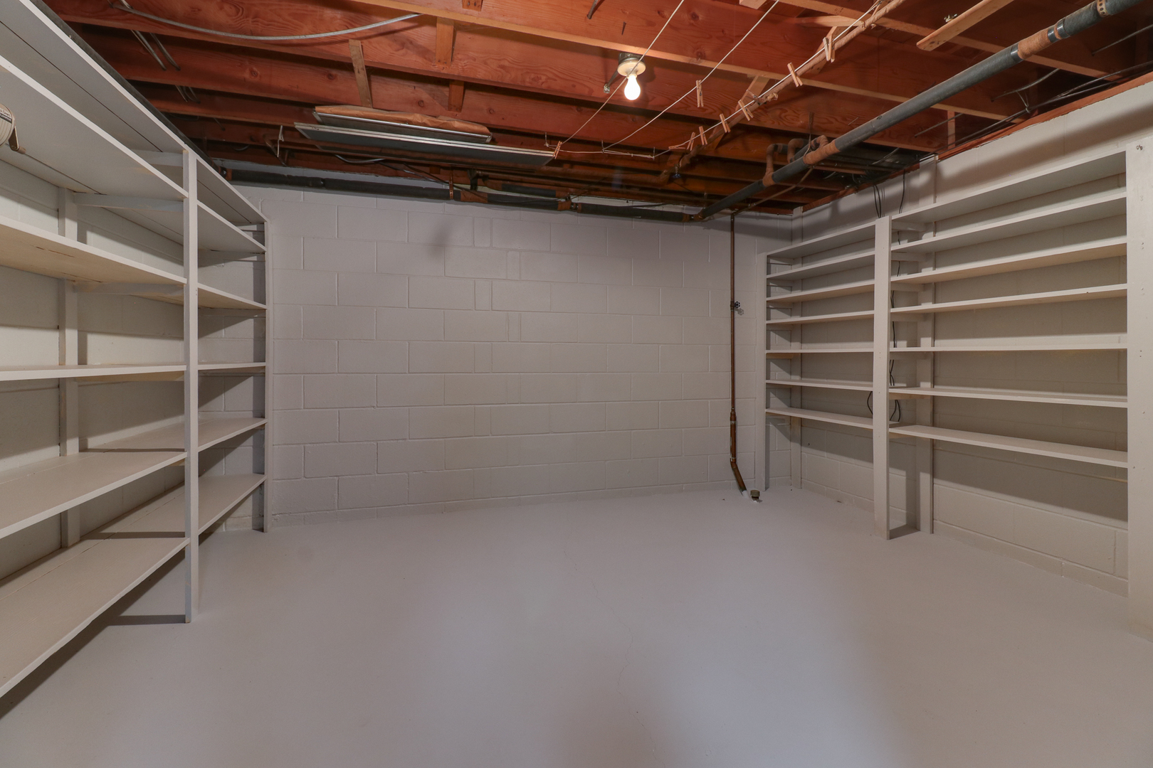 29428 E 500 North Road, Leroy, IL 61752