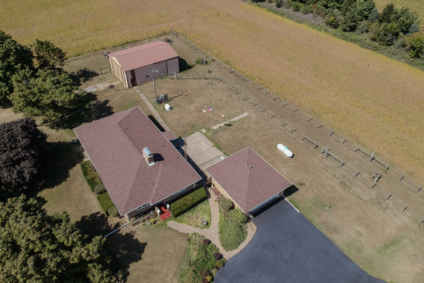 29428 E 500 North Road, Leroy, IL 61752