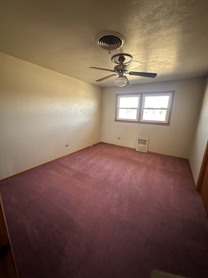 29428 E 500 North Road, Leroy, IL 61752