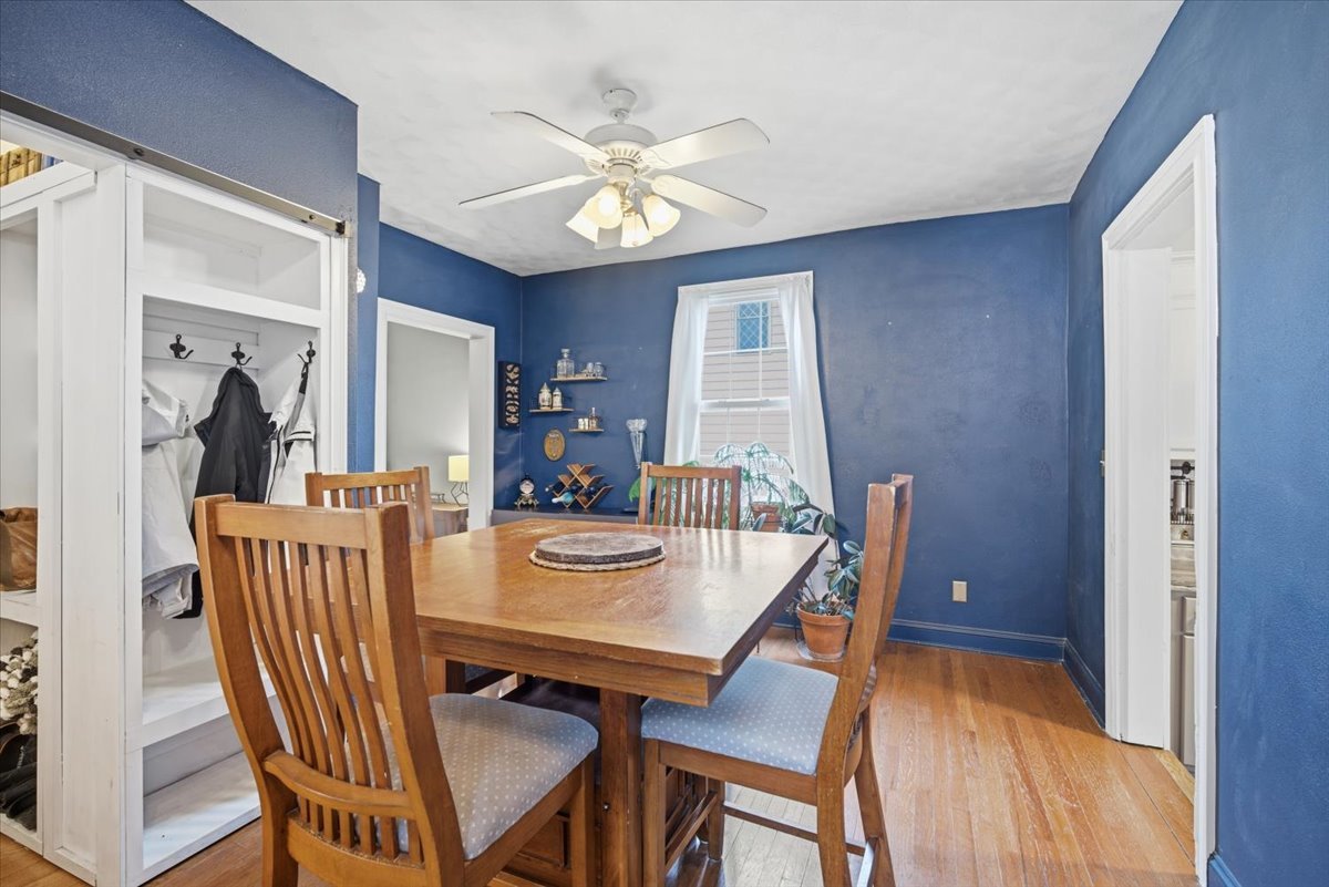 511 E Chestnut Street, Bloomington, IL 61701