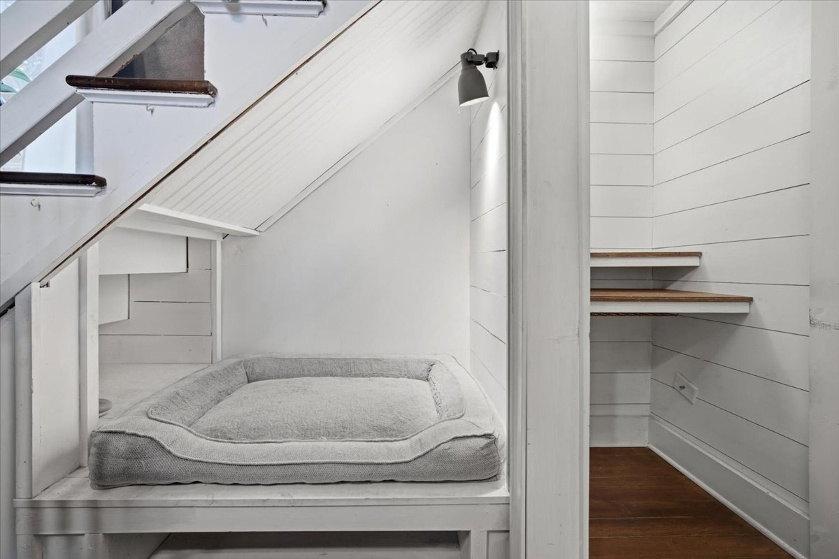 511 E Chestnut Street, Bloomington, IL 61701