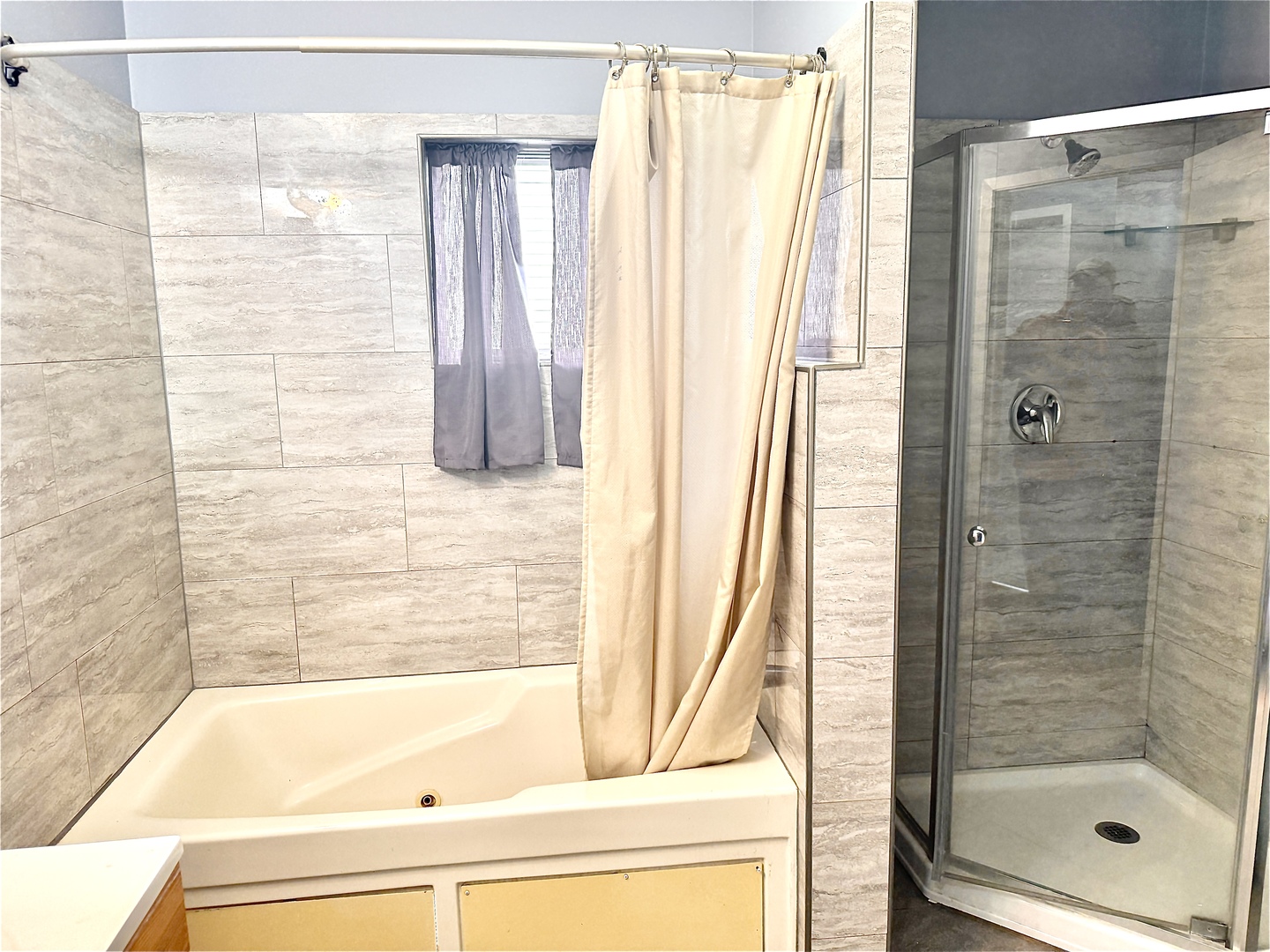 324 22nd Avenue, Bellwood, IL 60104