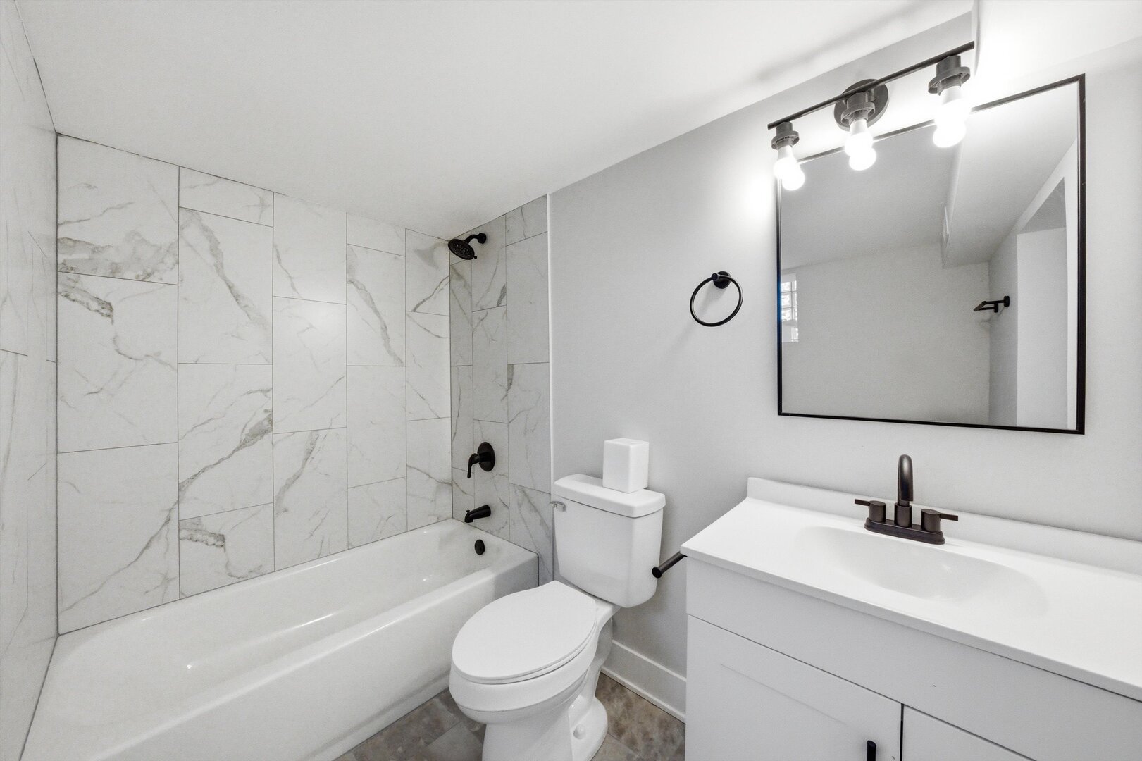 11410 S Eggleston Avenue, Chicago, IL 60628