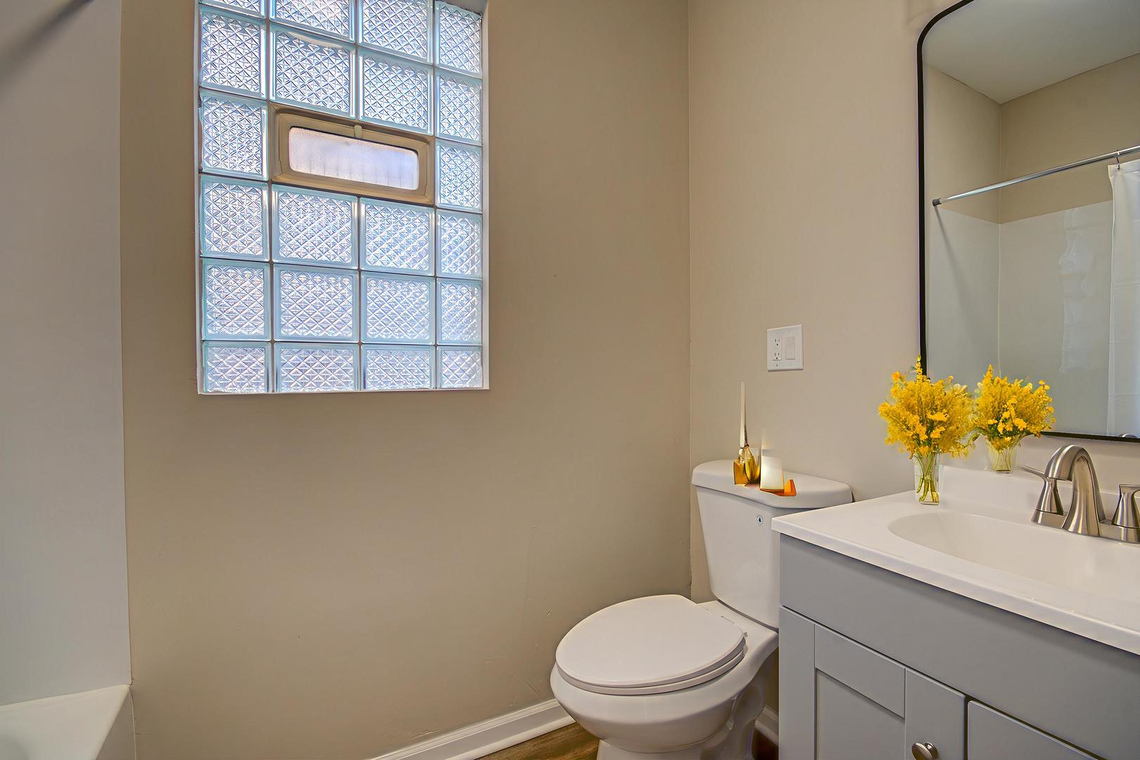 10541 S Normal Avenue, Chicago, IL 60628