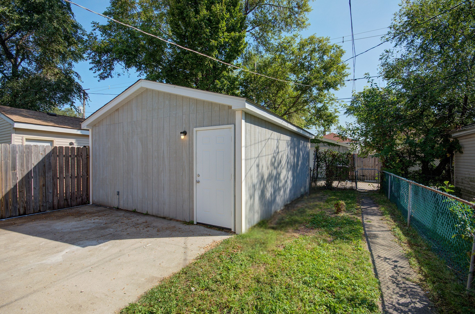 10541 S Normal Avenue, Chicago, IL 60628