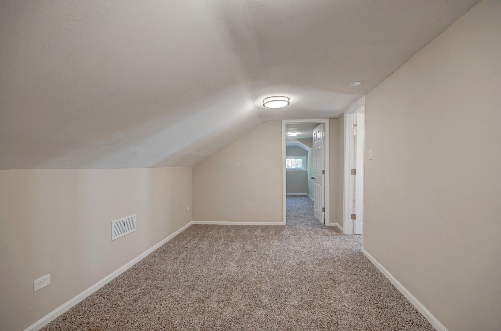 10541 S Normal Avenue, Chicago, IL 60628