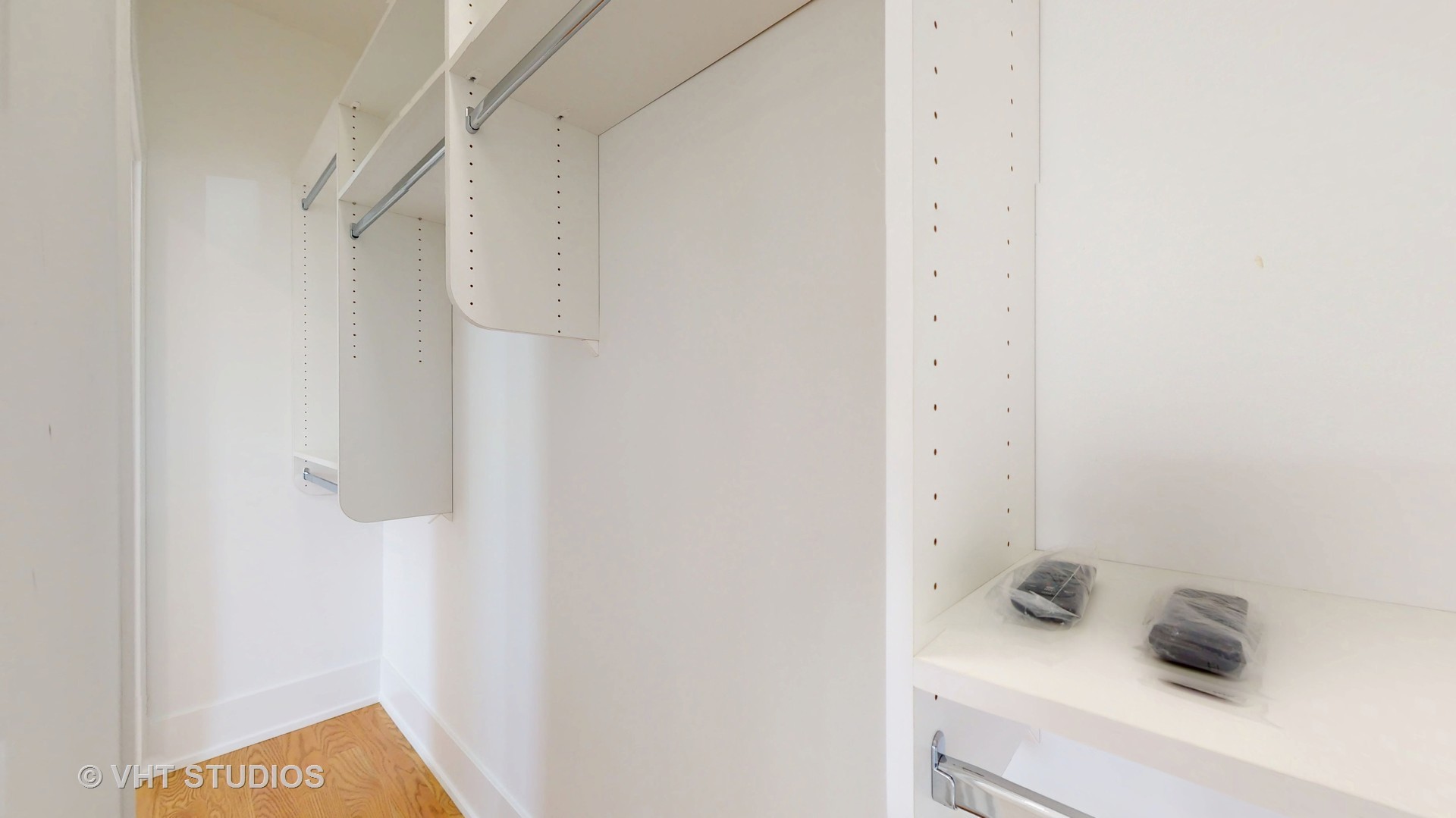 2846 N Sayre Avenue, Chicago, IL 60634