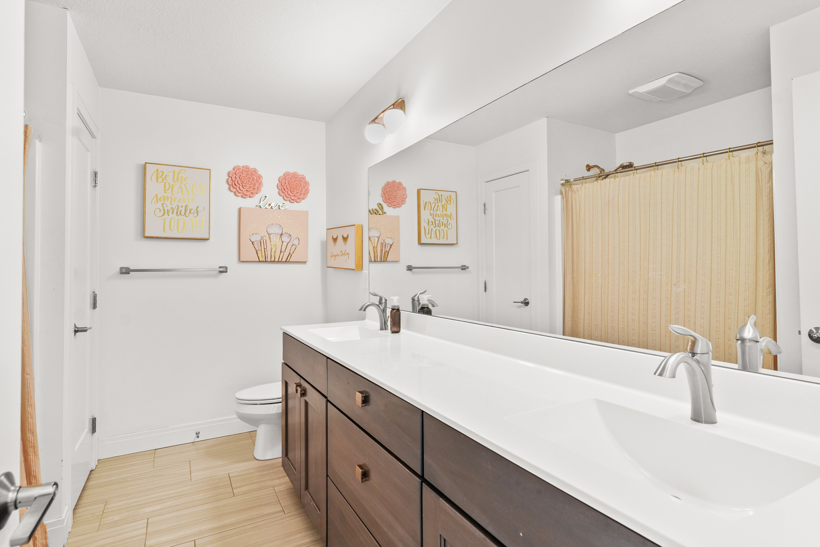 3901 Freedom Boulevard, Champaign, IL 61822