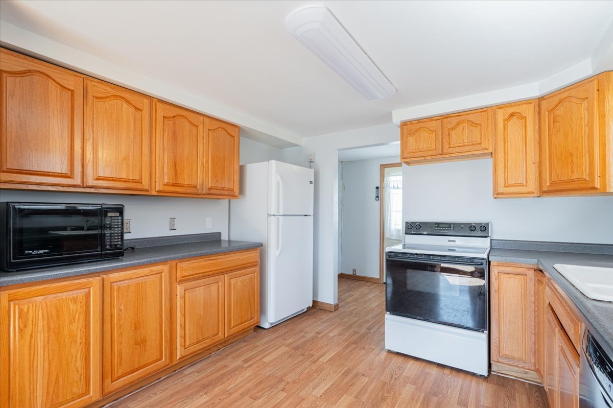 507 E Cemetery Street, Chenoa, IL 61726