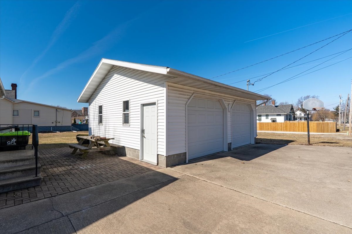 507 E Cemetery Street, Chenoa, IL 61726