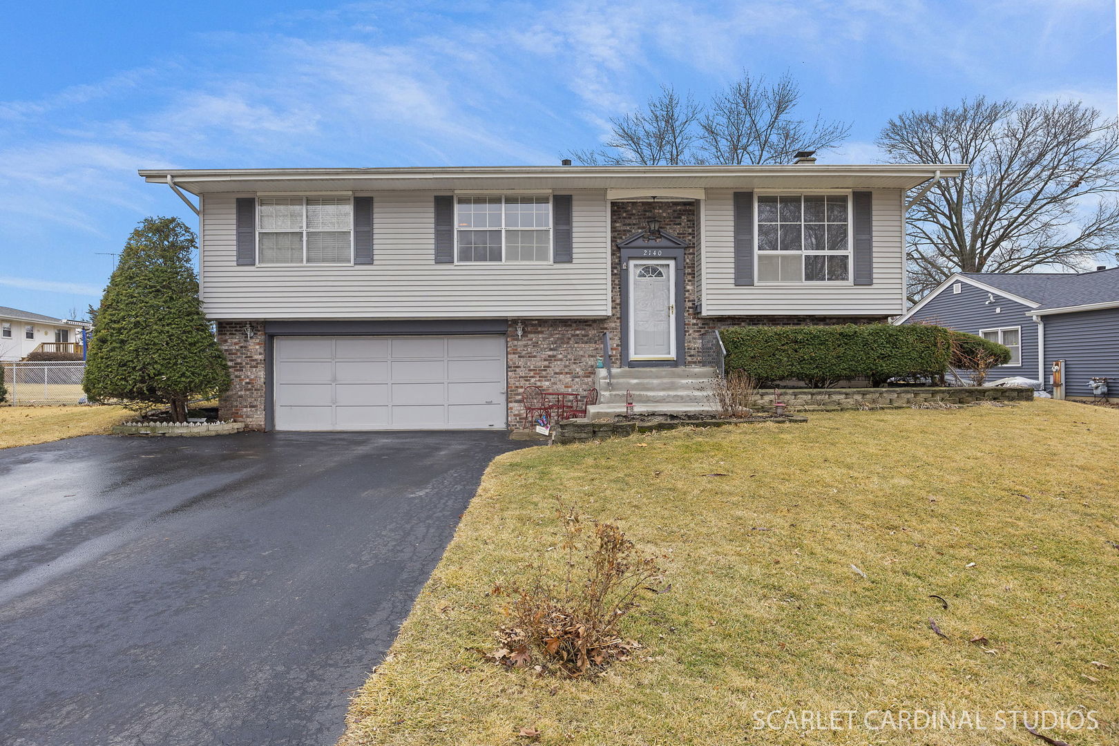 2140 Sandburg Drive, Aurora, IL 60506