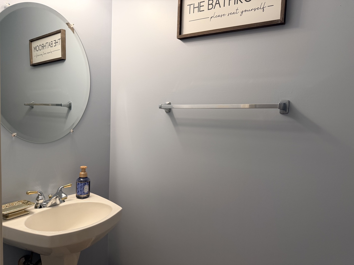 372 Pine Lake Circle, Vernon Hills, IL 60061