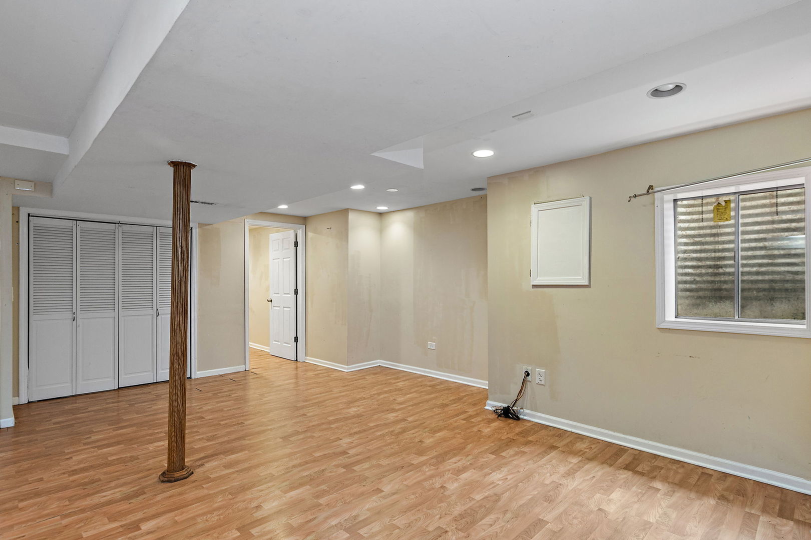 1440 Eliot Trail, Elgin, IL 60120