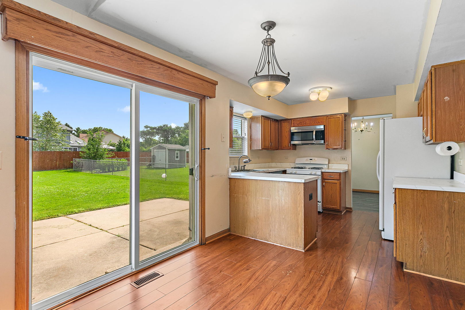 1440 Eliot Trail, Elgin, IL 60120