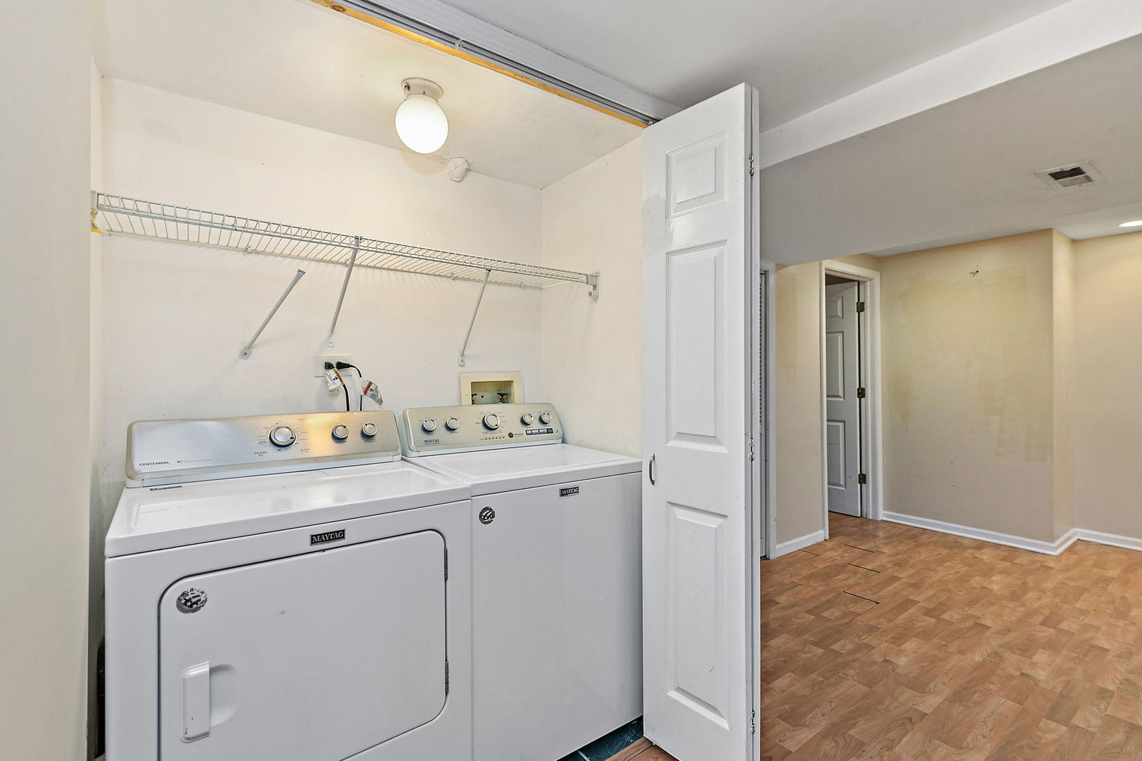 1440 Eliot Trail, Elgin, IL 60120