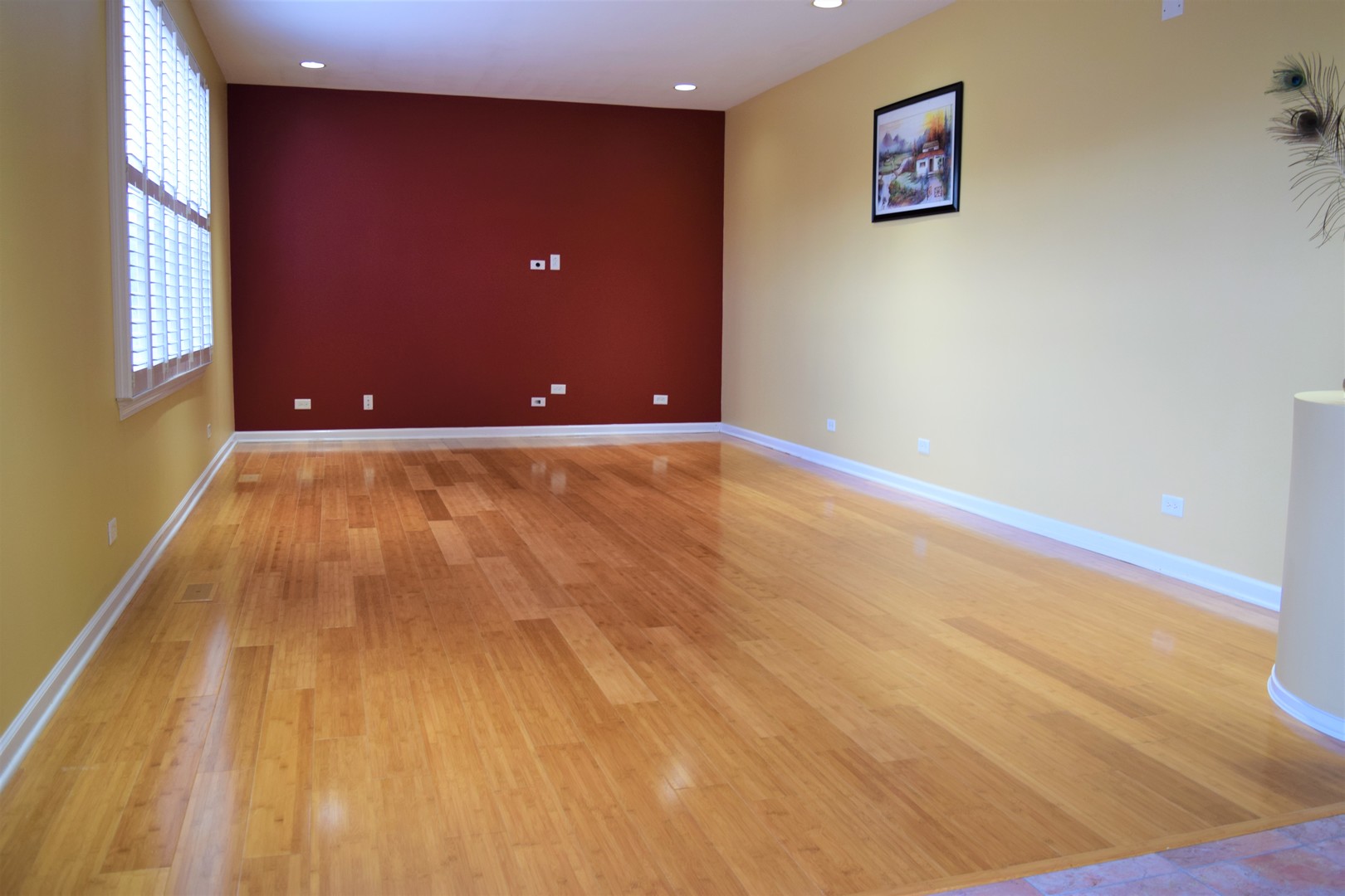 2480 LEHMAN Drive, West Chicago, IL 60185