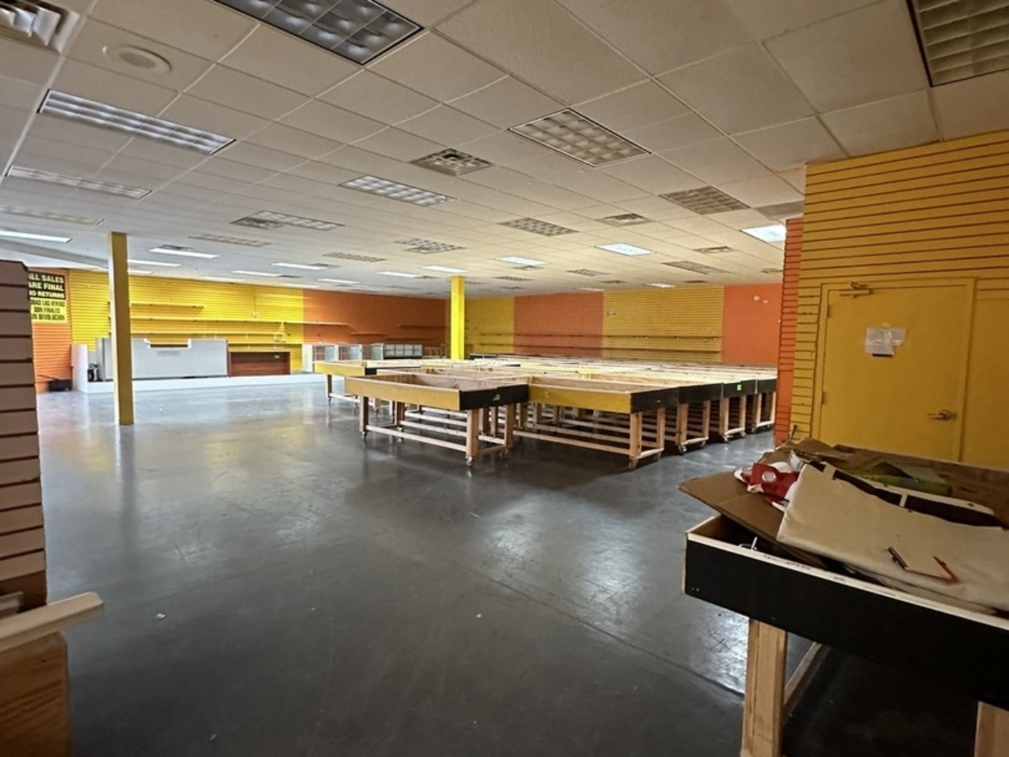 8235-8259 S KEDZIE Avenue, Chicago, IL 60655