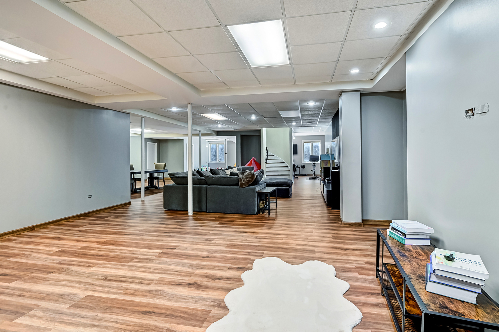 Burr Ridge, IL 60527