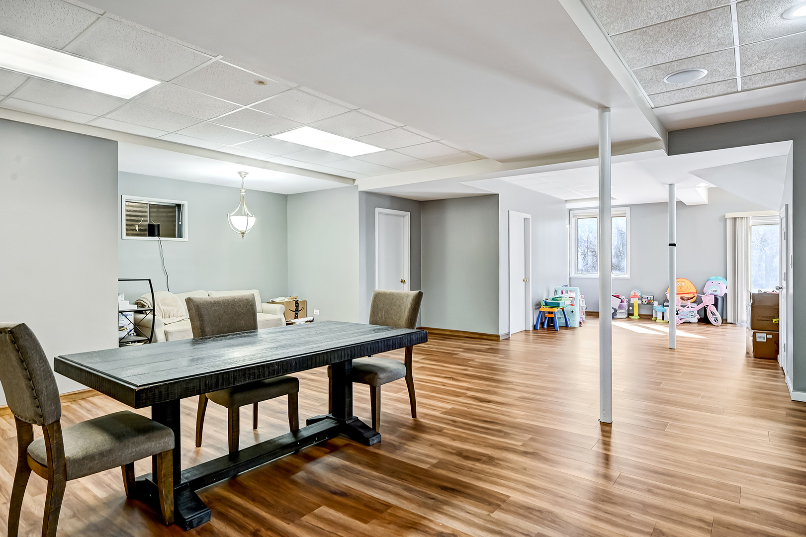 Burr Ridge, IL 60527