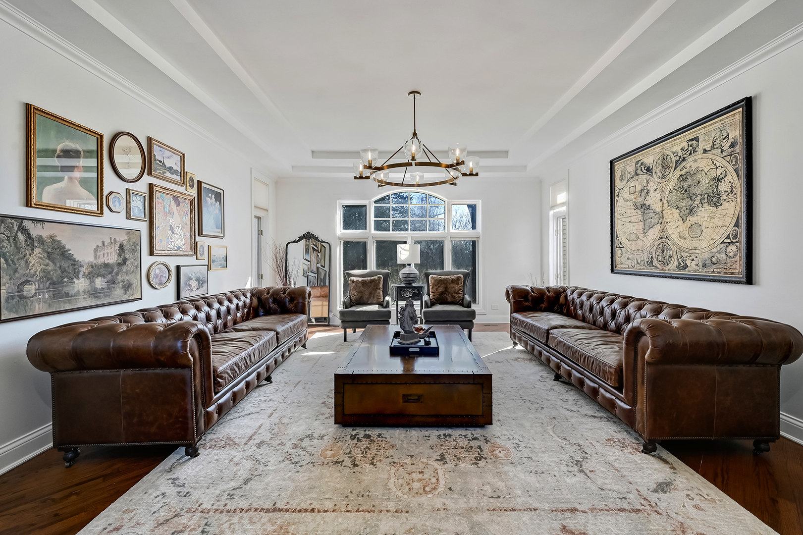 Burr Ridge, IL 60527