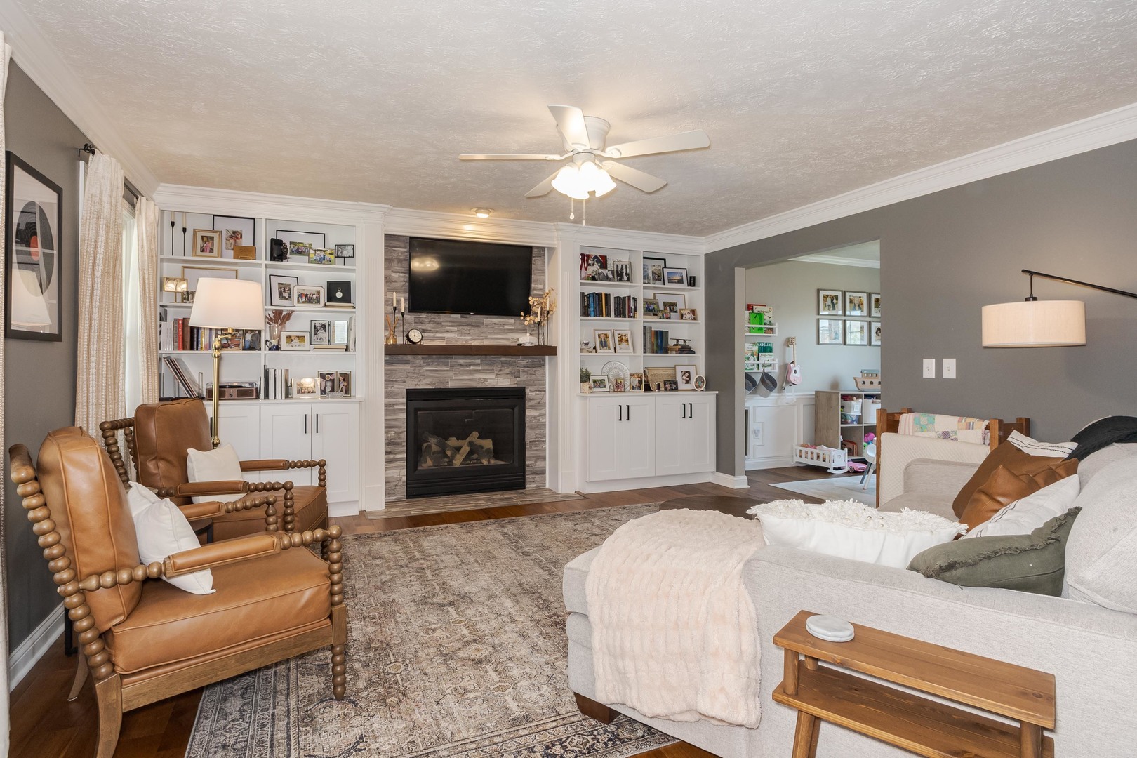 2804 Longmeadow Lane, Bloomington, IL 61704