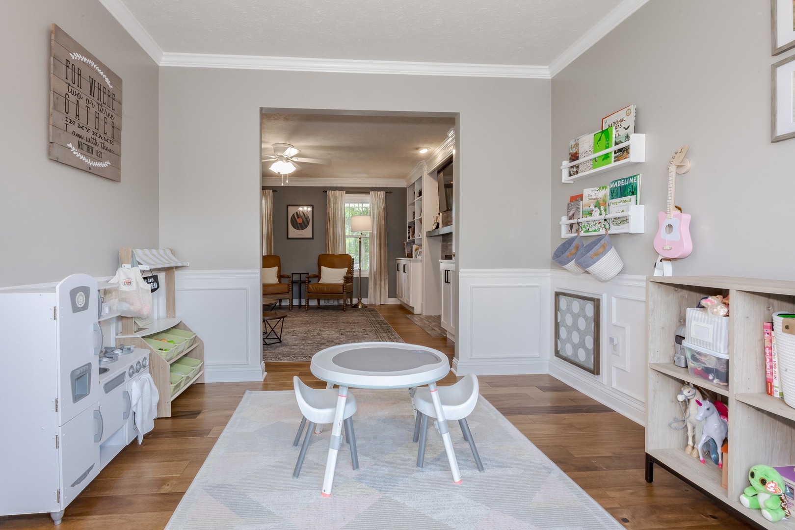 2804 Longmeadow Lane, Bloomington, IL 61704