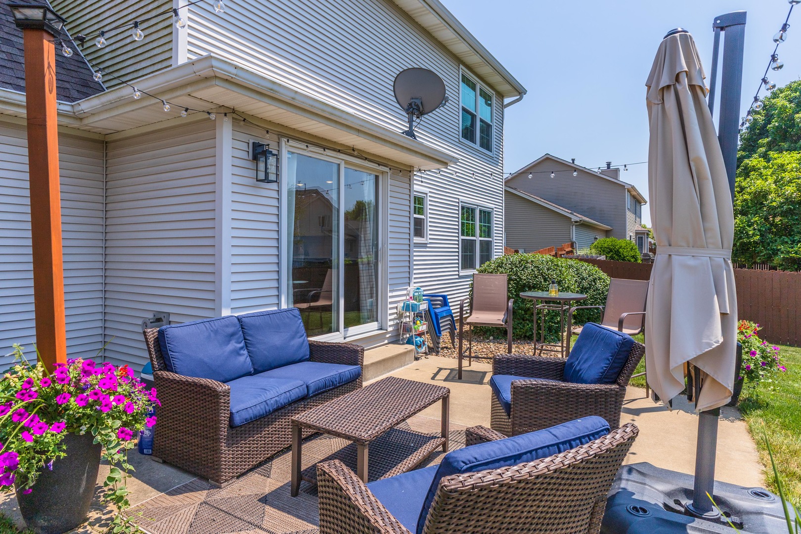 2804 Longmeadow Lane, Bloomington, IL 61704