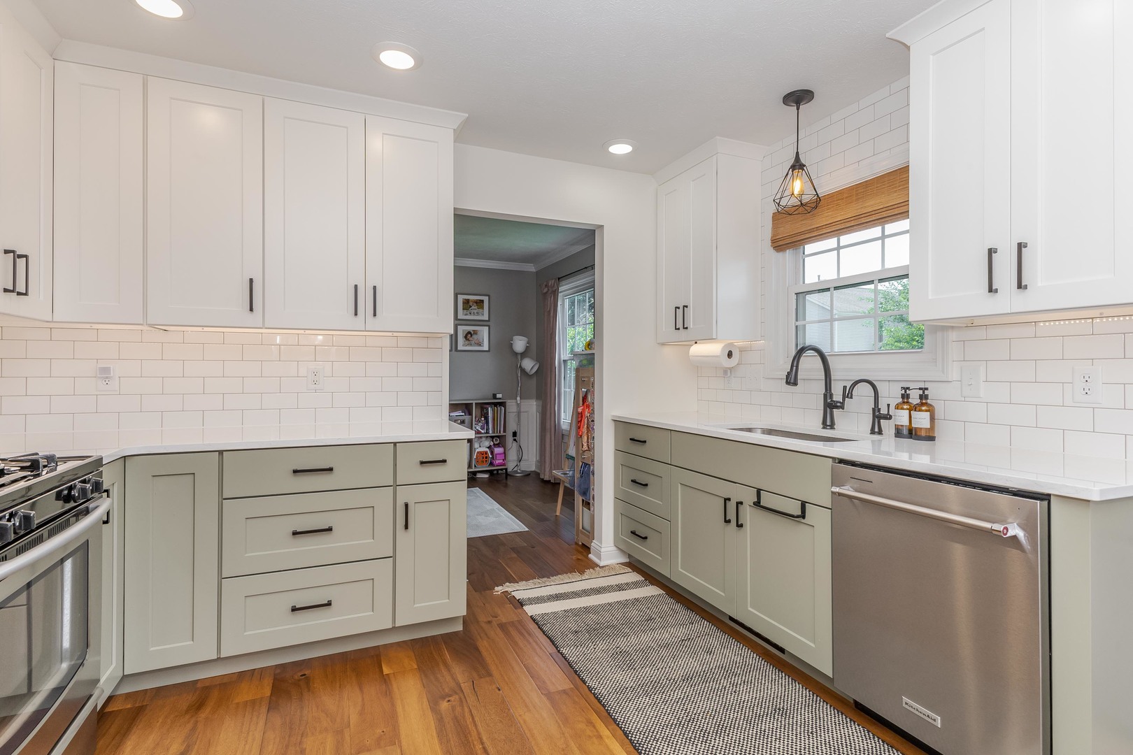 2804 Longmeadow Lane, Bloomington, IL 61704