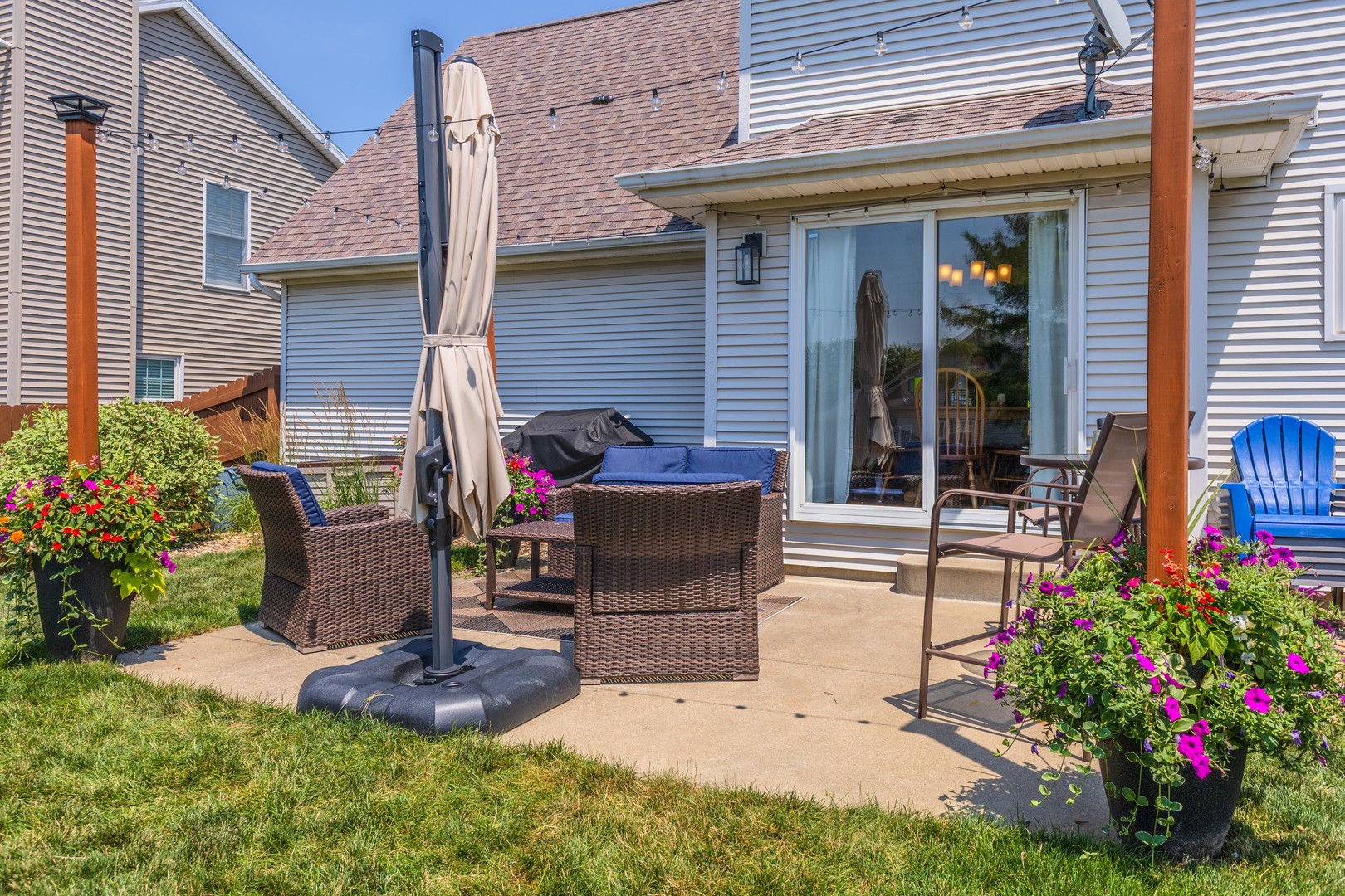 2804 Longmeadow Lane, Bloomington, IL 61704