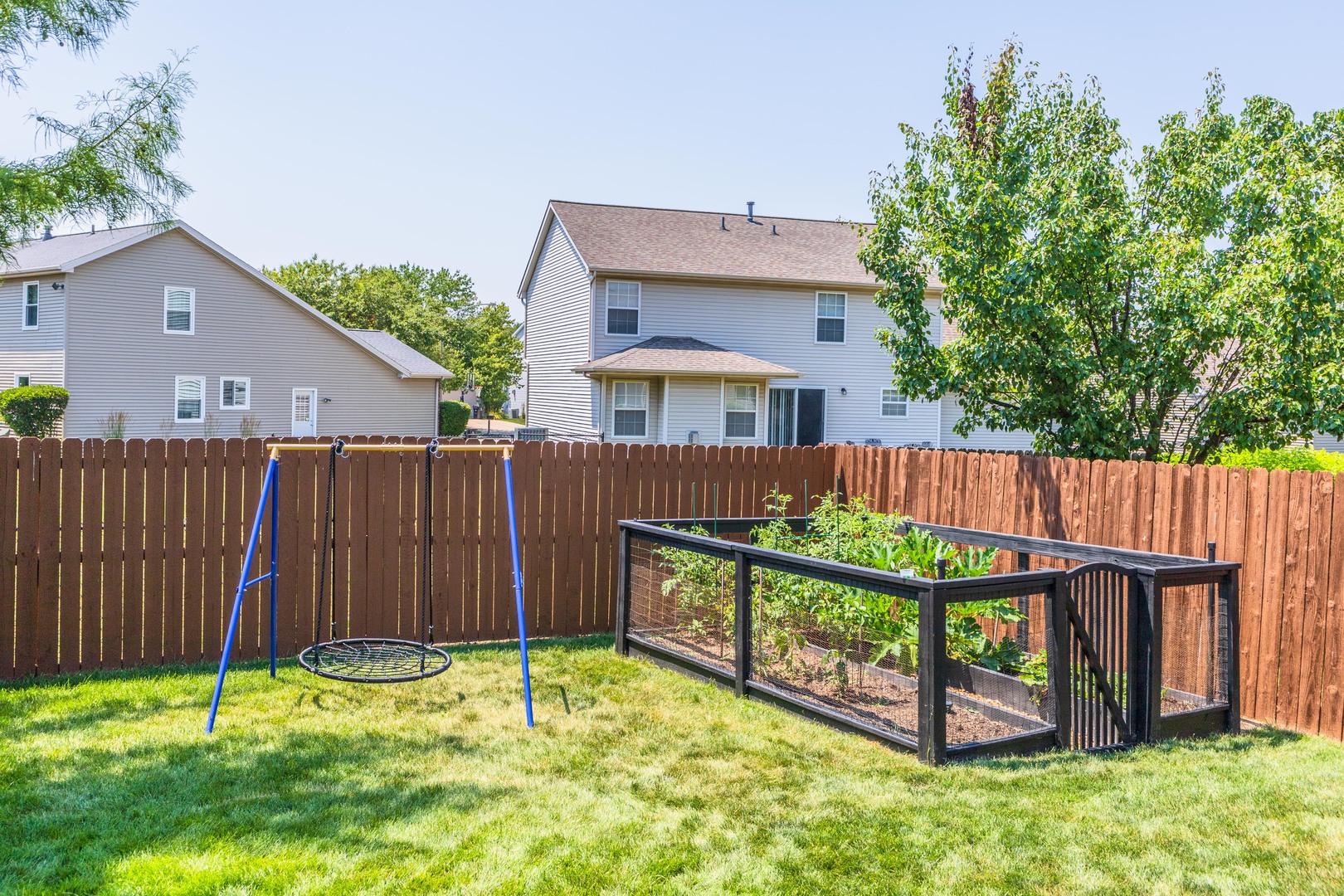 2804 Longmeadow Lane, Bloomington, IL 61704