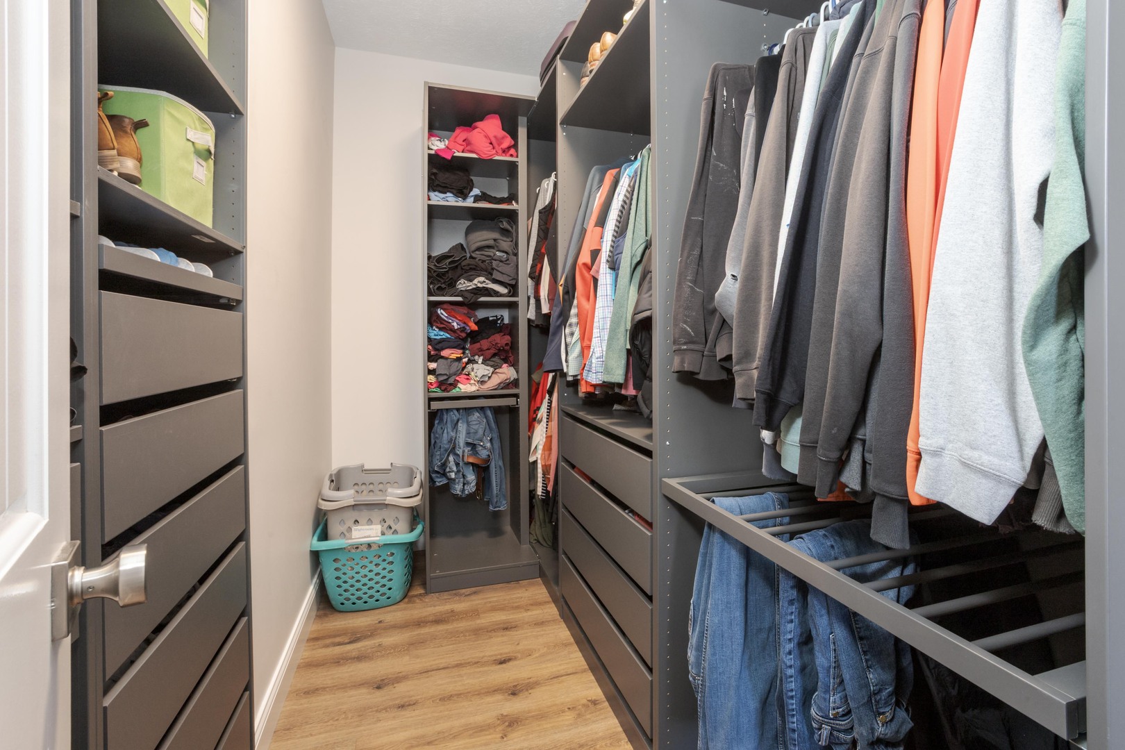 1651 N 2800 East Road, Leroy, IL 61752