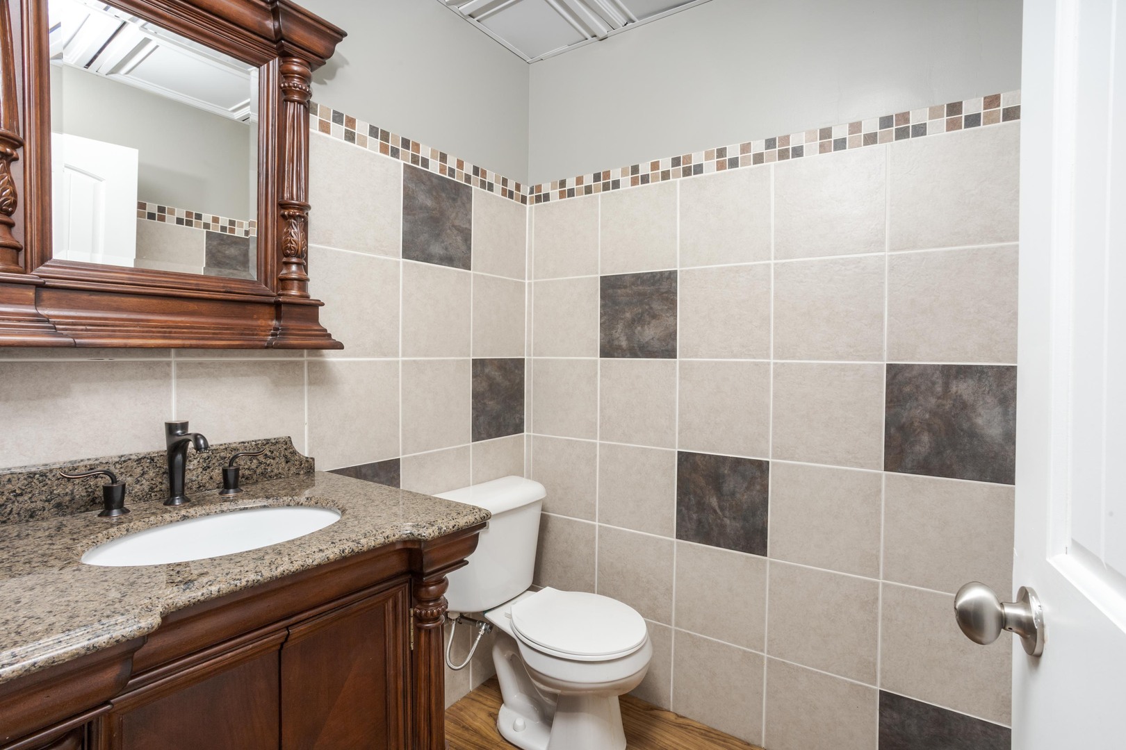 1651 N 2800 East Road, Leroy, IL 61752