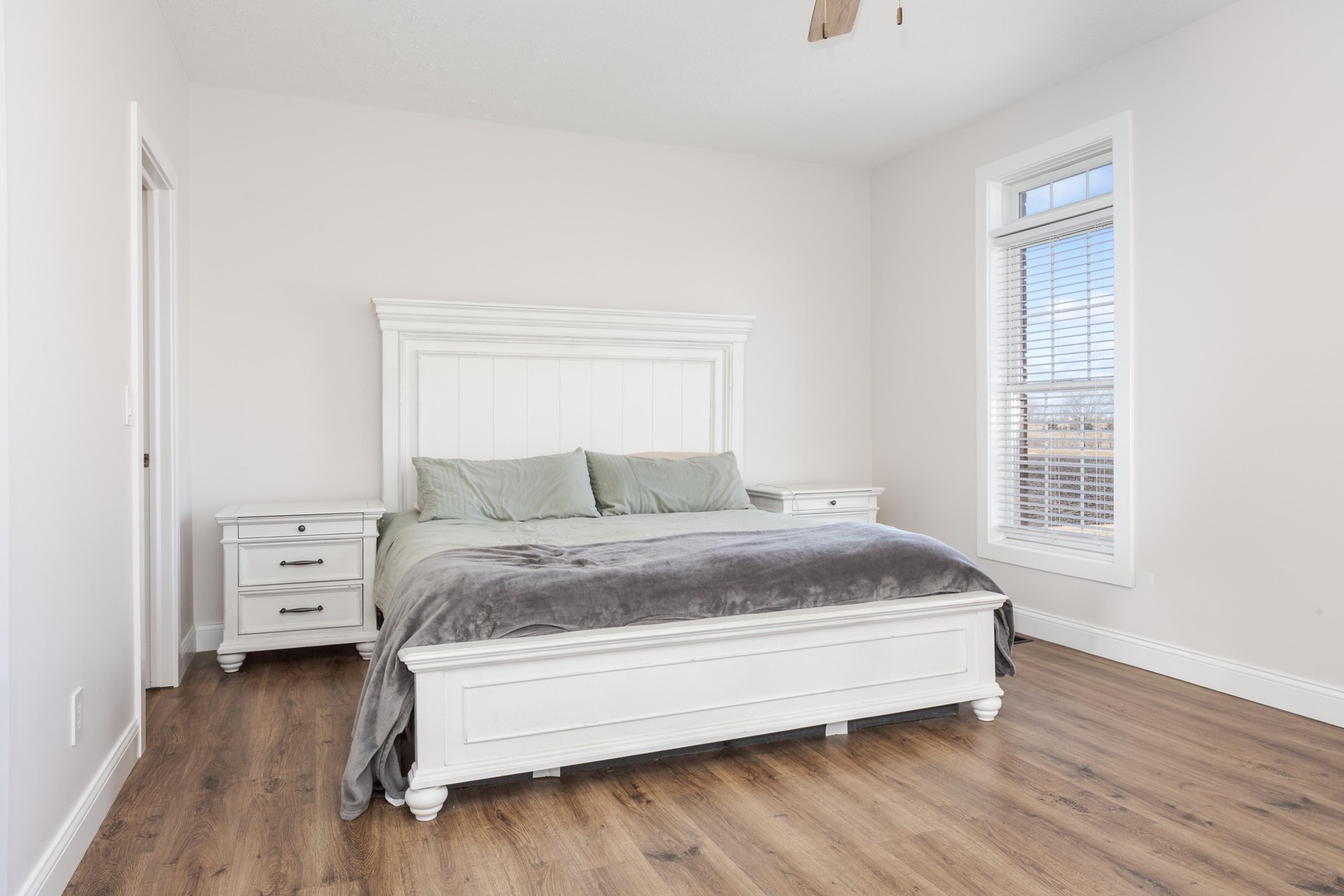 1651 N 2800 East Road, Leroy, IL 61752