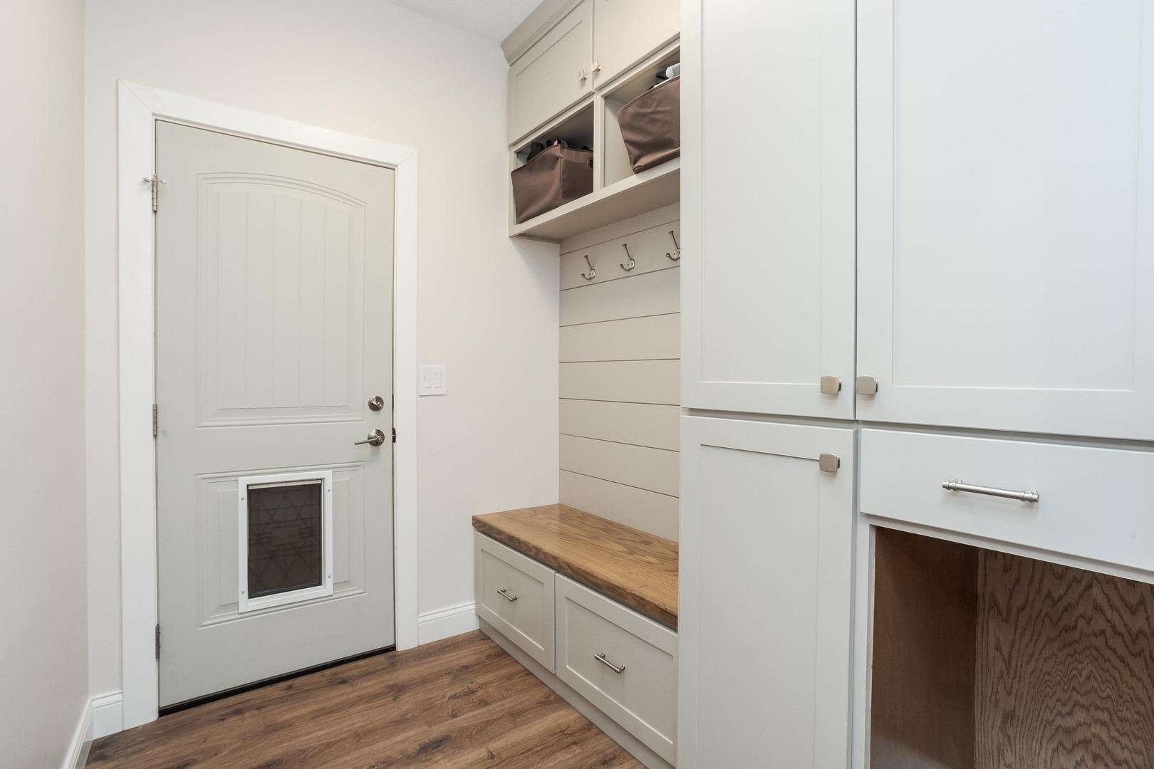 1651 N 2800 East Road, Leroy, IL 61752